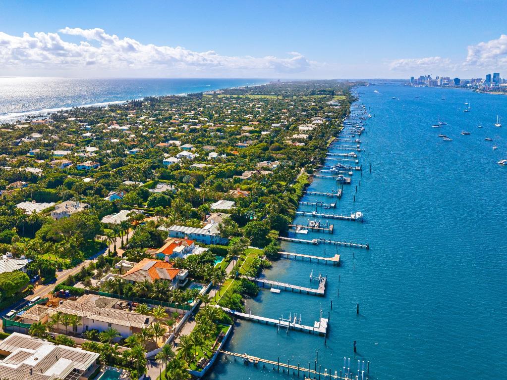 ALTO LIDO - Residential