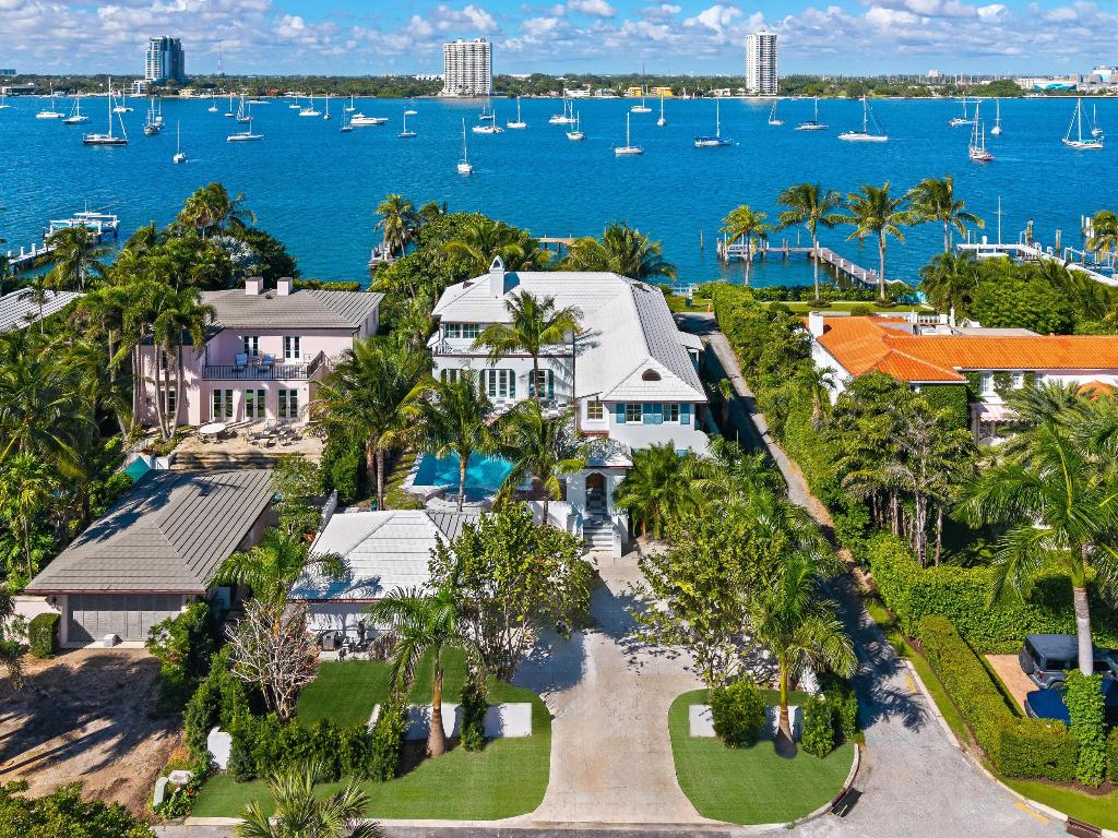 ALTO LIDO - Residential