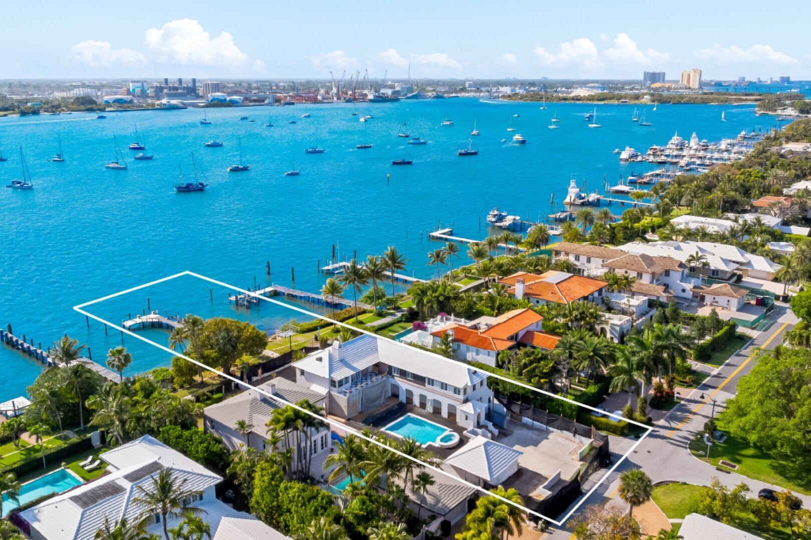 ALTO LIDO - Residential