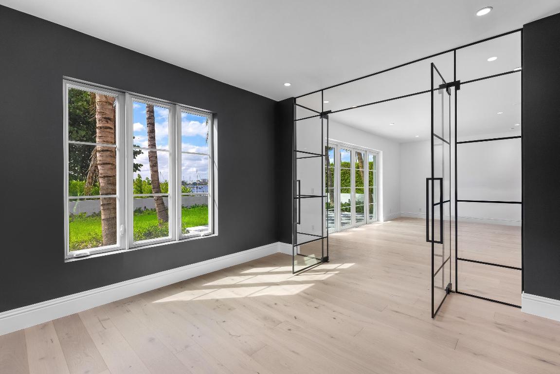 ALTO LIDO - Residential