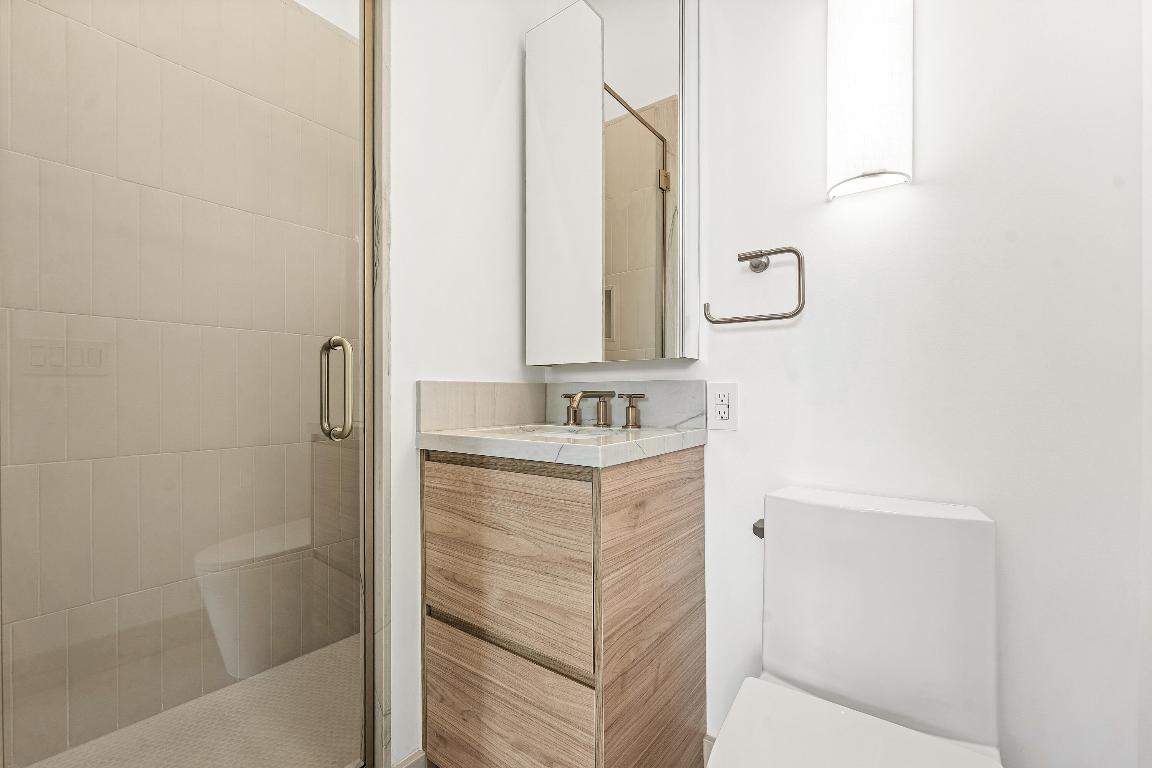 CAMBRIDGE PARK - Residential Lease