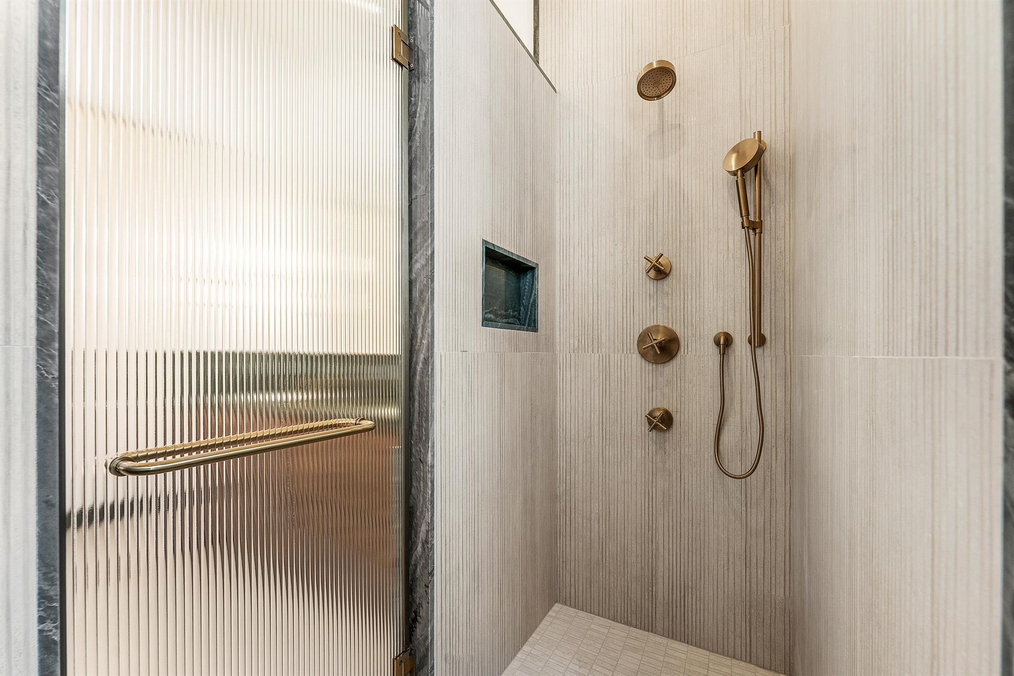 CAMBRIDGE PARK - Residential Lease