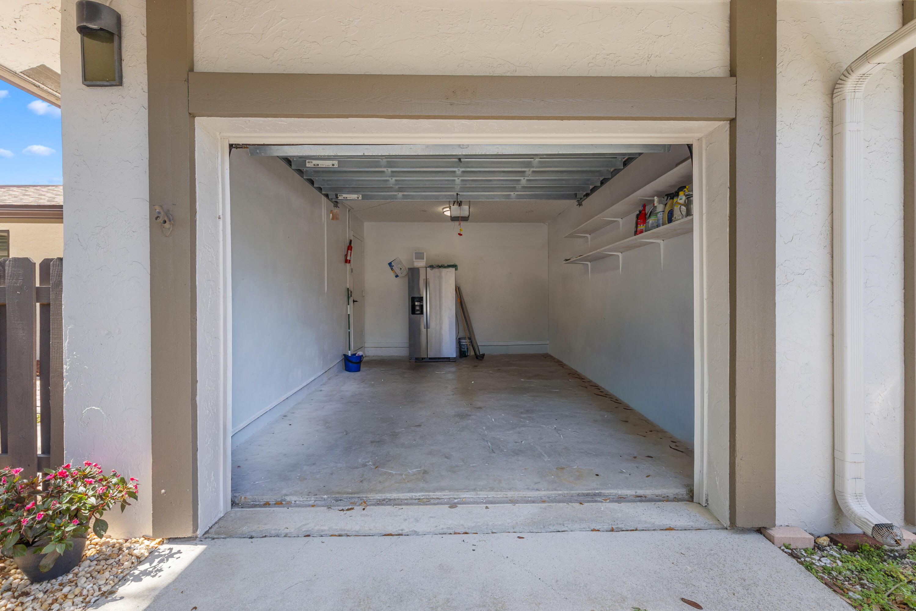 POLYNESIAN VILLAS - Residential