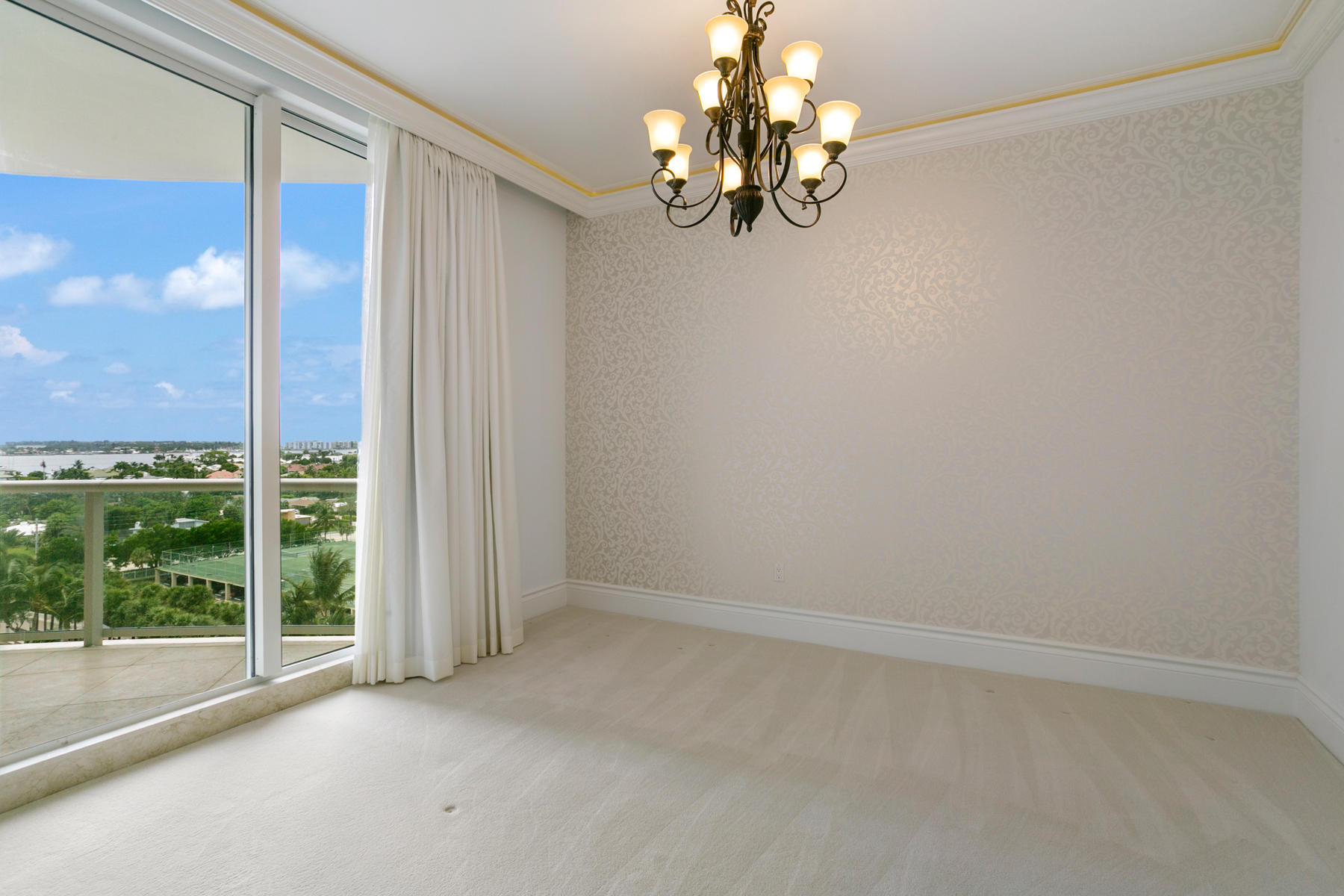 Ritz Carlton Residences - Residential