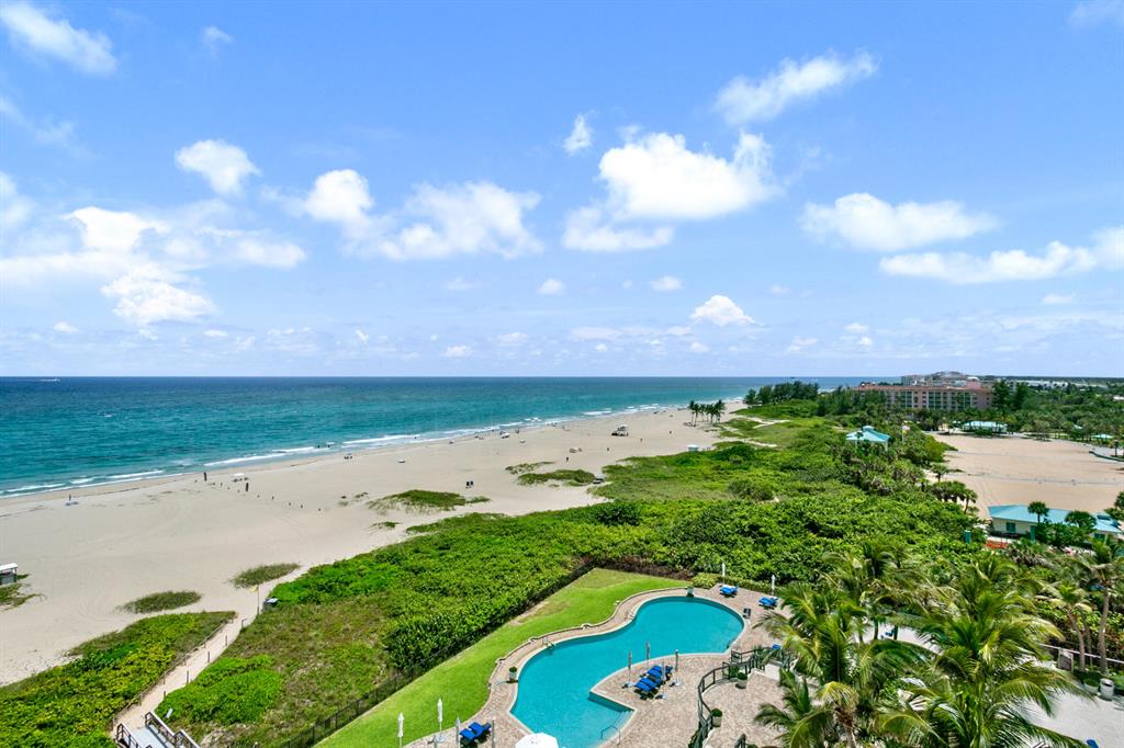 Ritz Carlton Residences - Residential