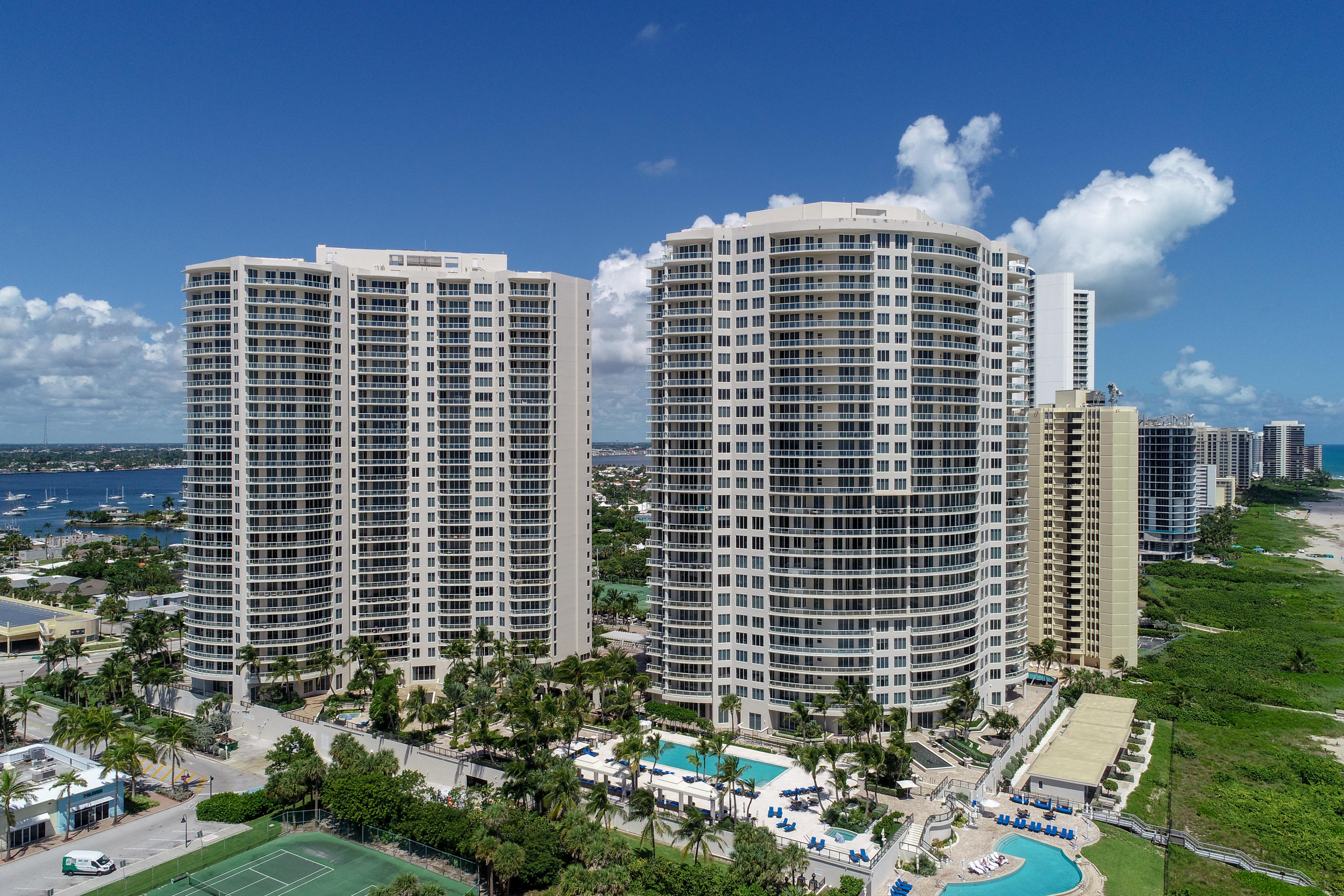 Ritz Carlton Residences - Residential