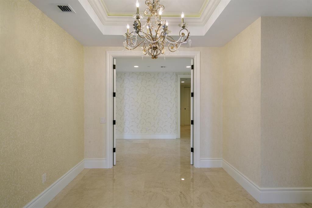 Ritz Carlton Residences - Residential