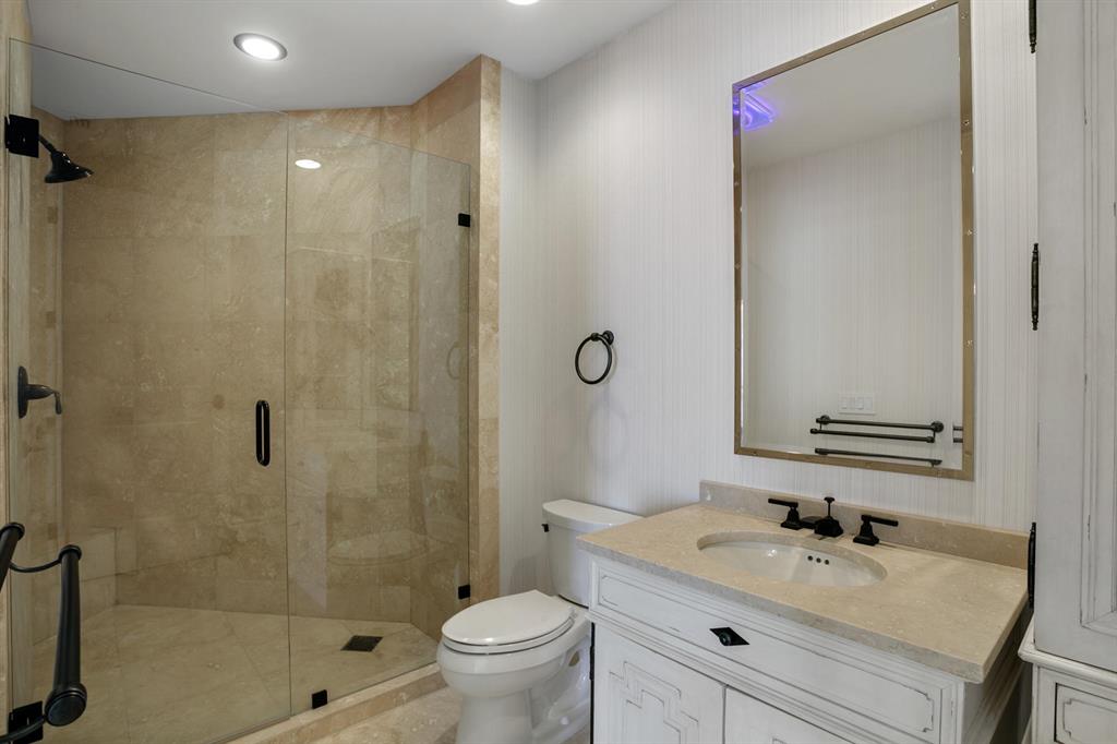 Ritz Carlton Residences - Residential