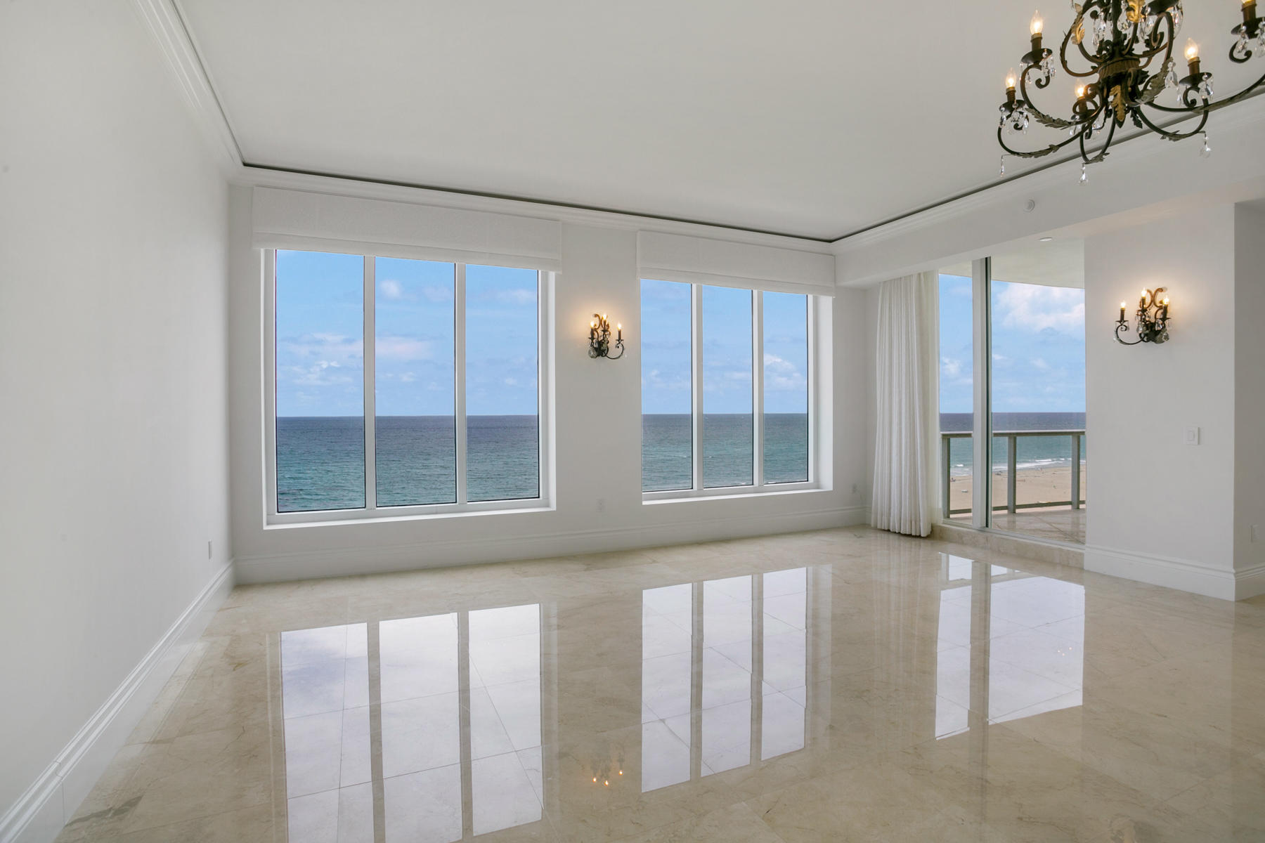 Ritz Carlton Residences - Residential