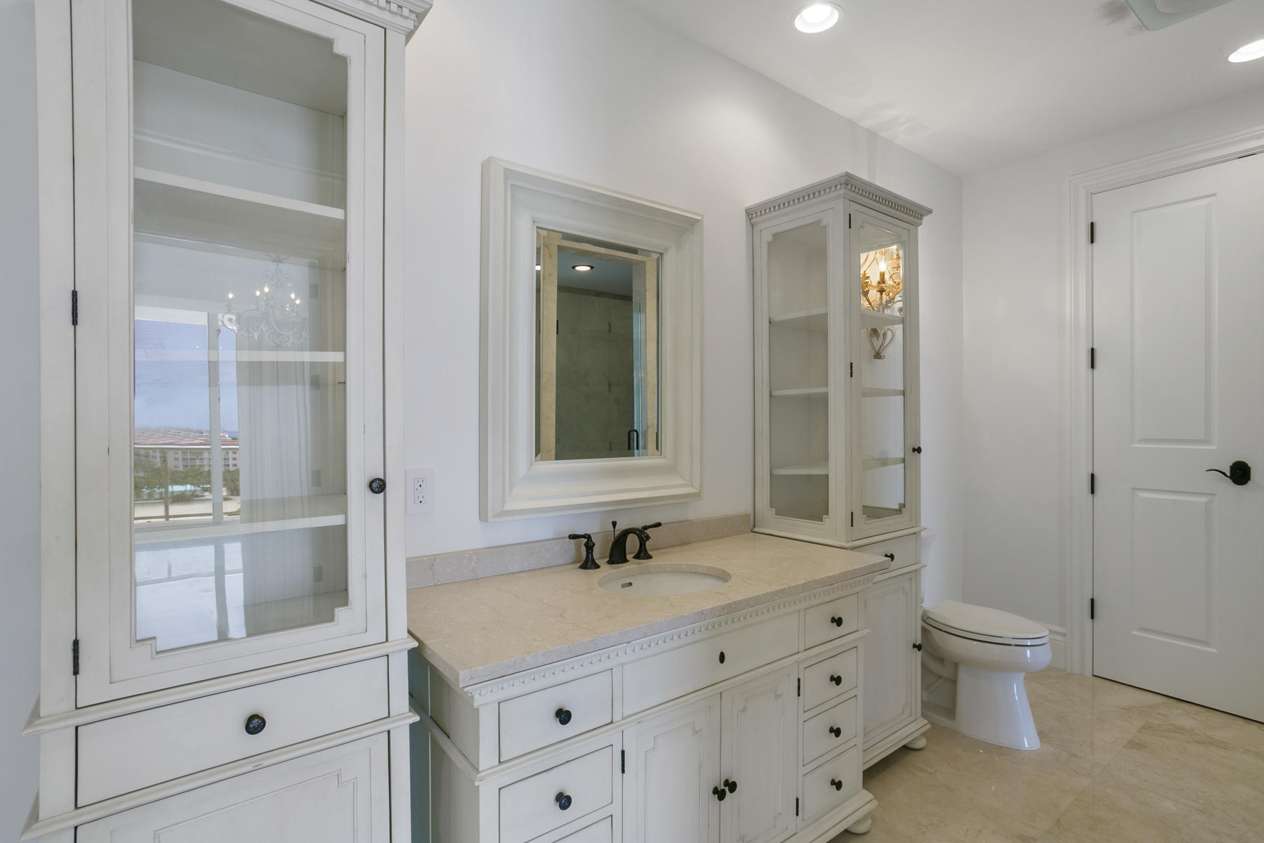 Ritz Carlton Residences - Residential