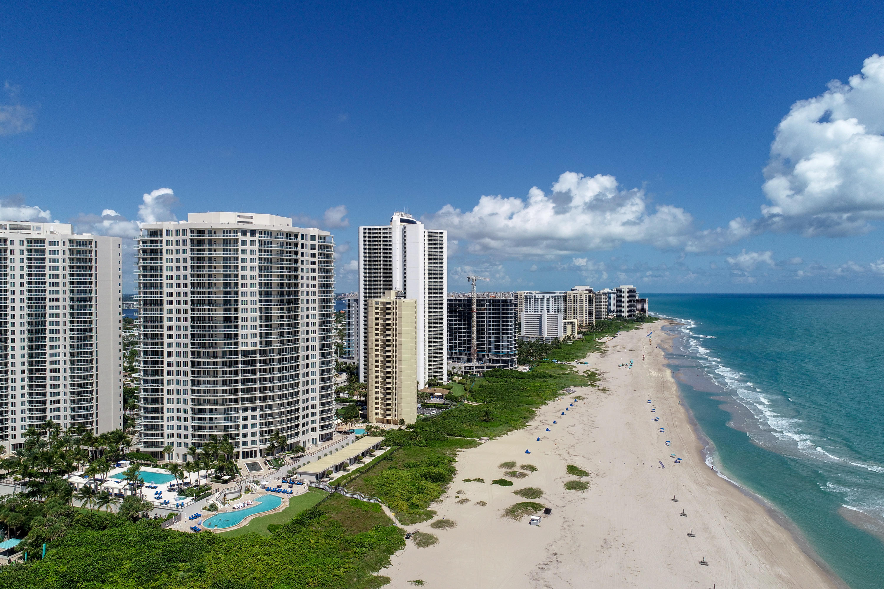 Ritz Carlton Residences - Residential