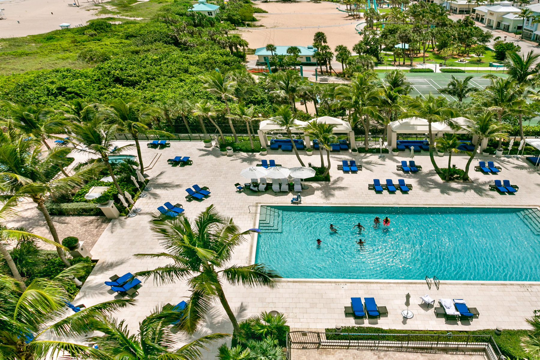 Ritz Carlton Residences - Residential