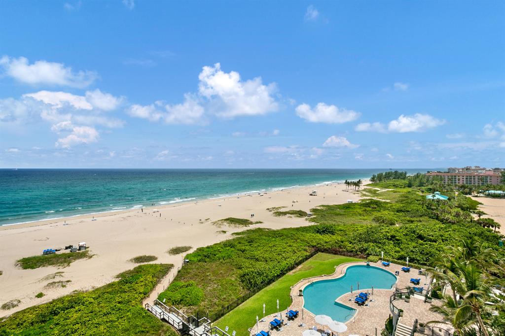 Ritz Carlton Residences - Residential