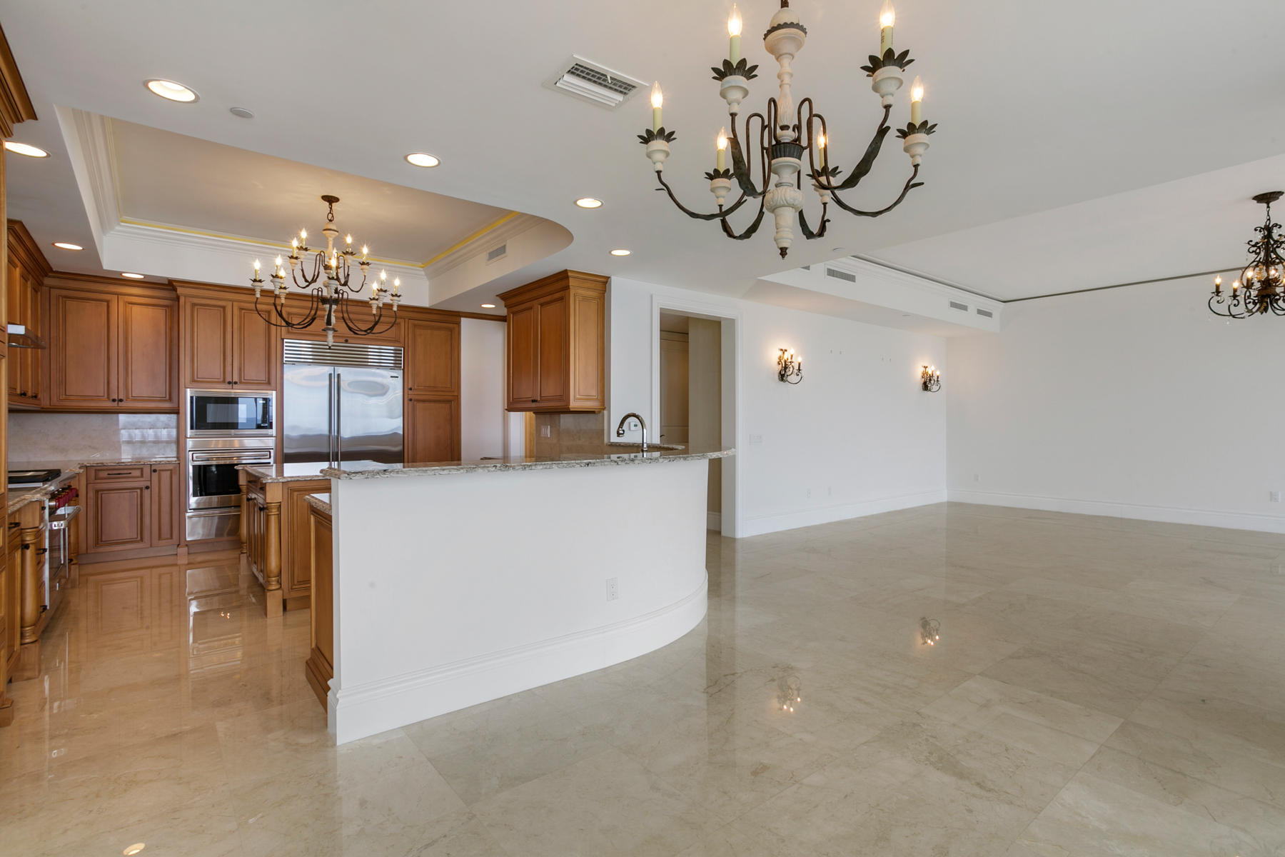 Ritz Carlton Residences - Residential