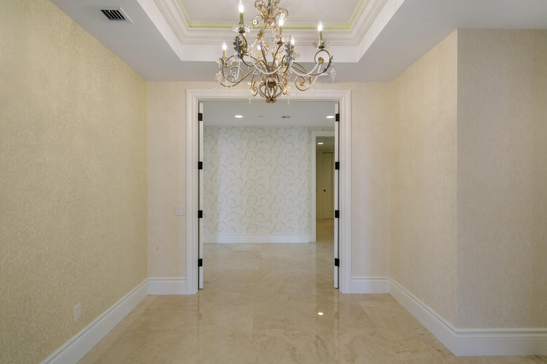 Ritz Carlton Residences - Residential