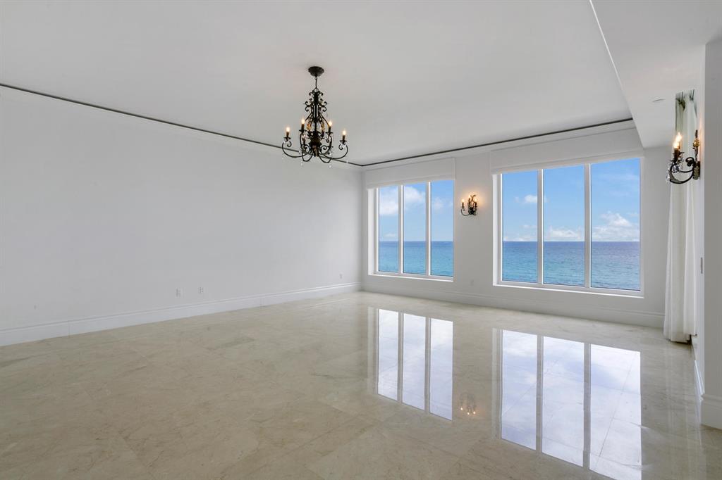 Ritz Carlton Residences - Residential