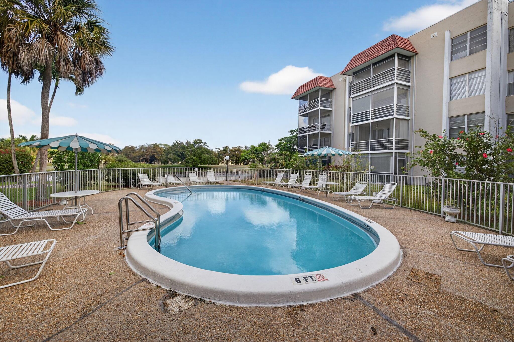 LAS VISTAS P-R IN INVERRA - Residential