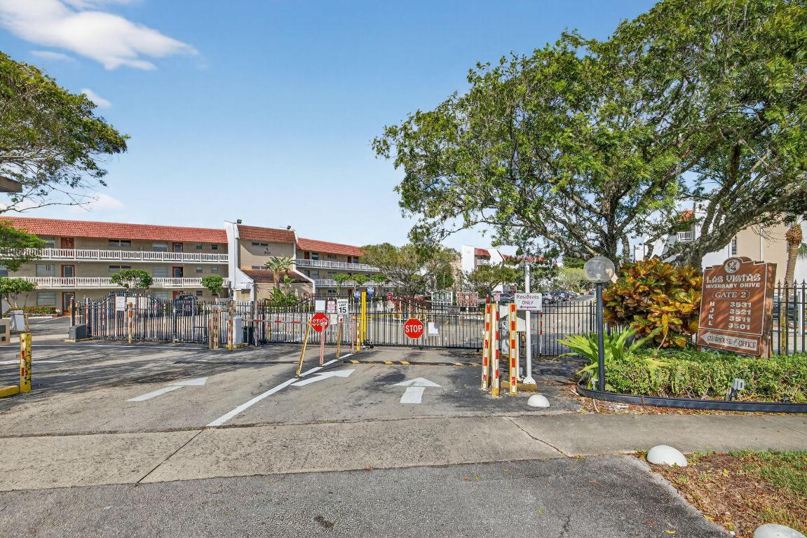 LAS VISTAS P-R IN INVERRARY - Residential