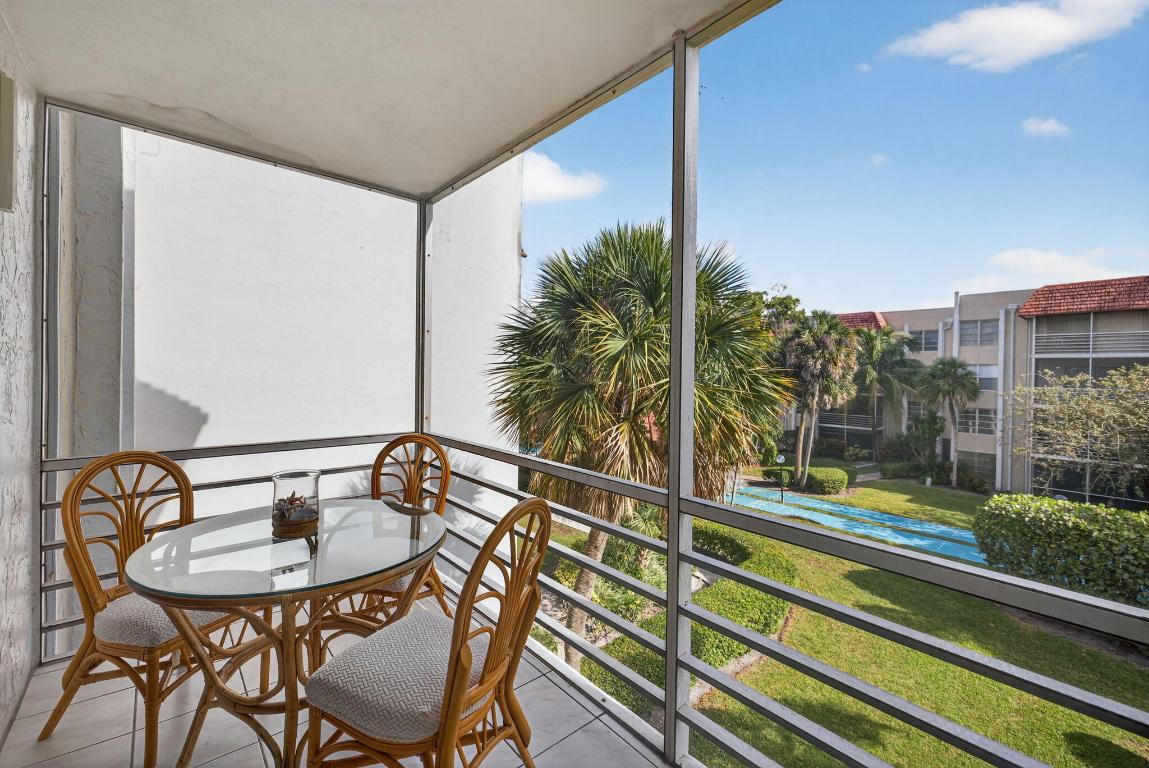 LAS VISTAS P-R IN INVERRARY - Residential