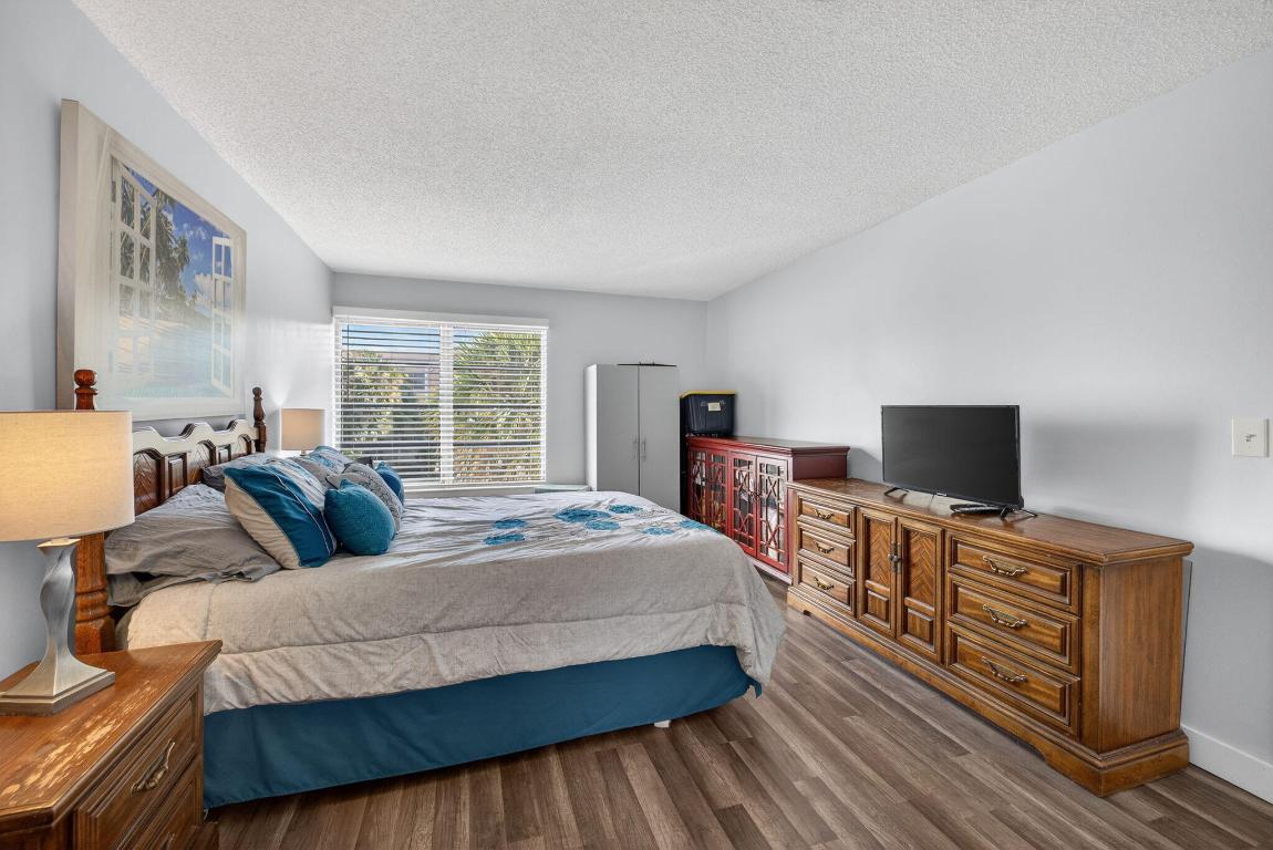 LAS VISTAS P-R IN INVERRARY - Residential