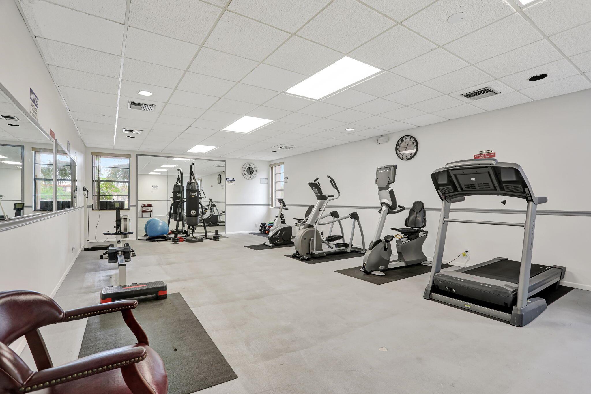 LAS VISTAS P-R IN INVERRA - Residential