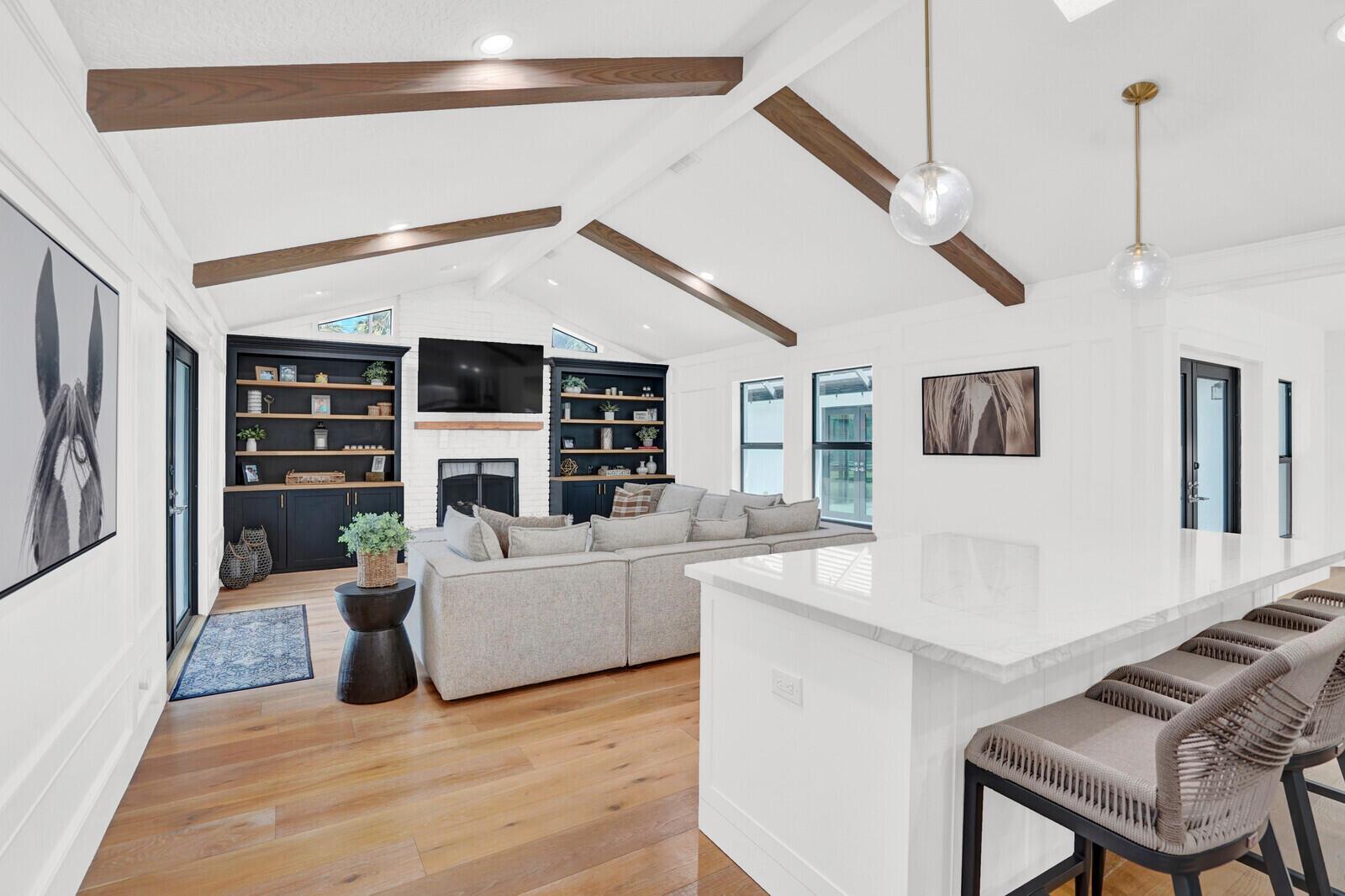 PINEWOOD OF WELLINGTON - Residential