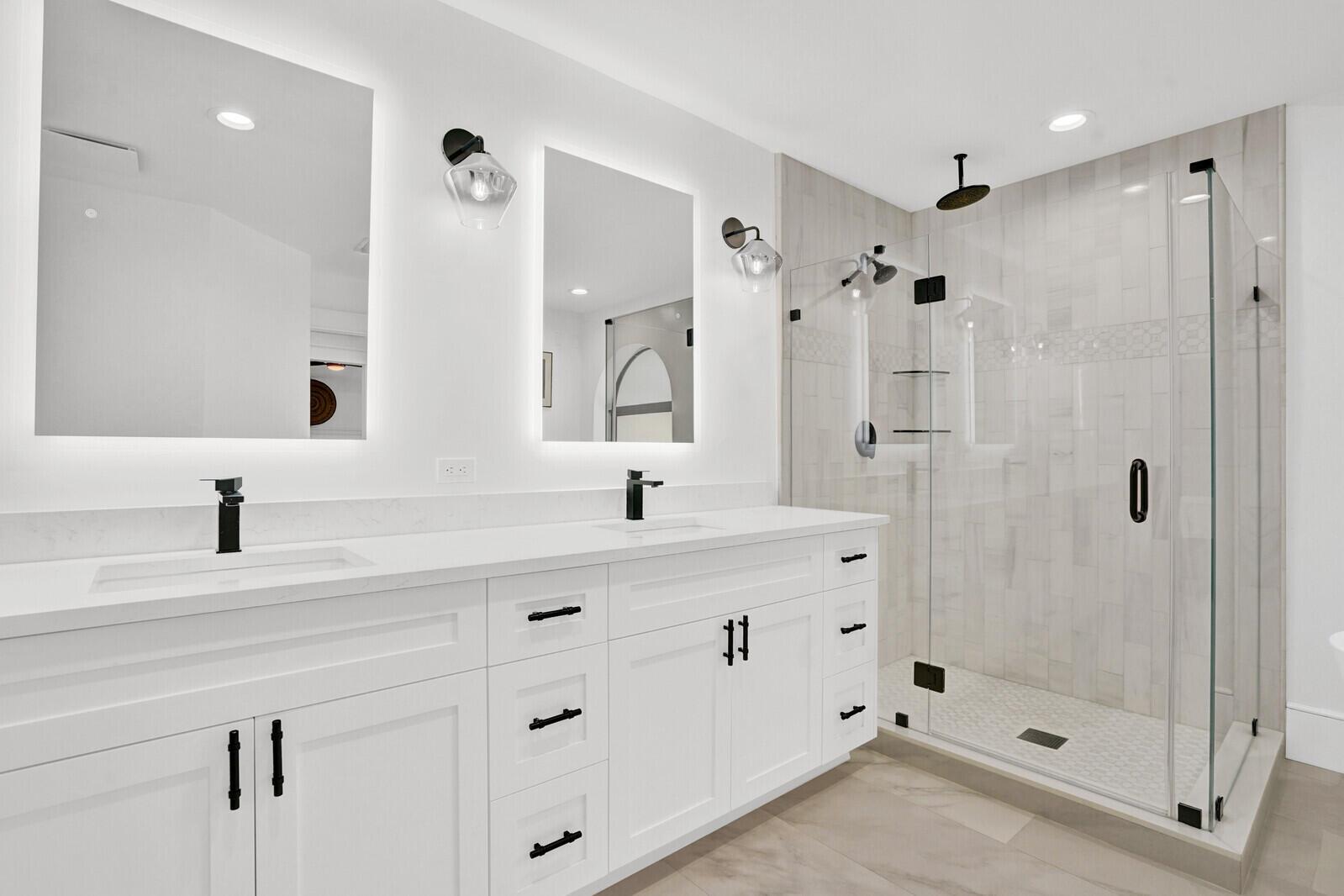 PINEWOOD OF WELLINGTON - Residential