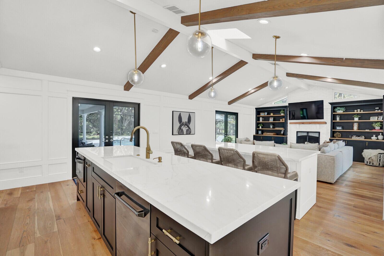 PINEWOOD OF WELLINGTON - Residential