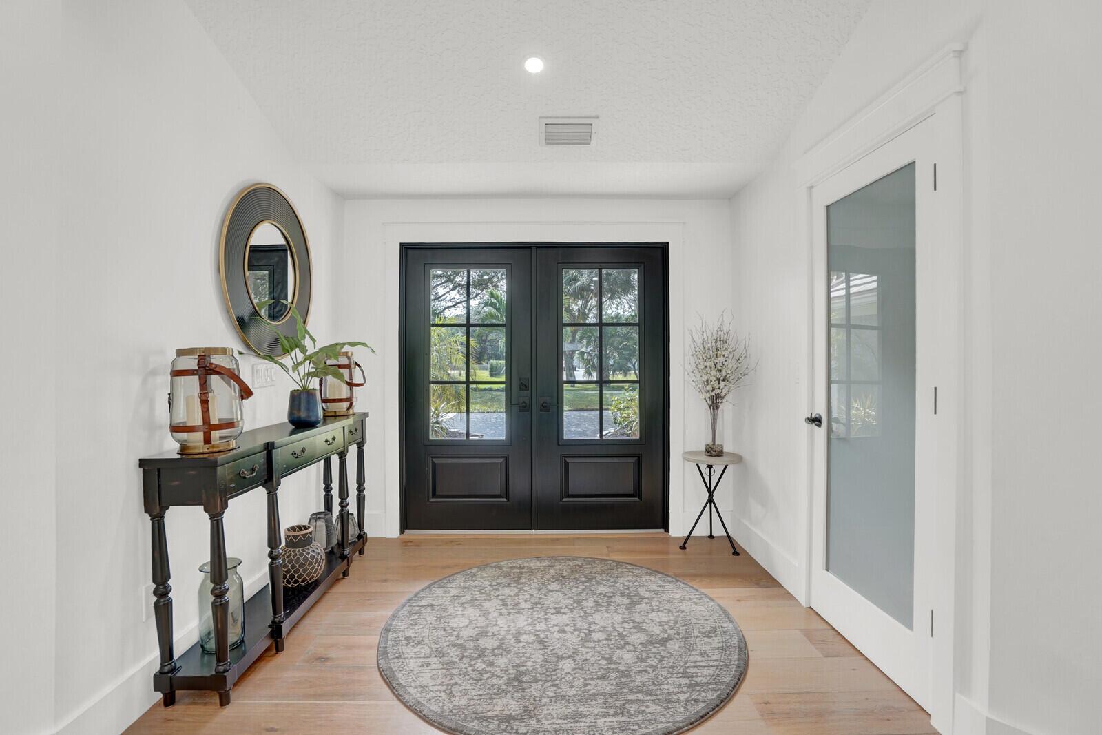 PINEWOOD OF WELLINGTON - Residential