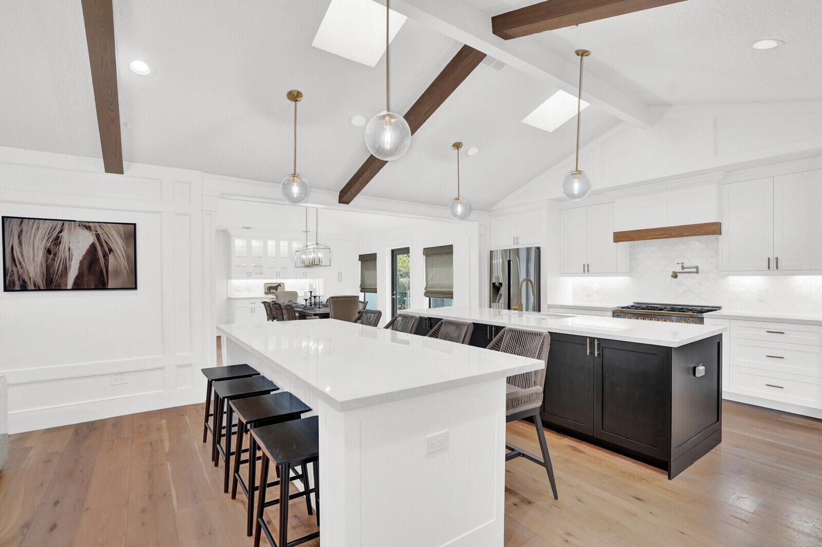 PINEWOOD OF WELLINGTON - Residential