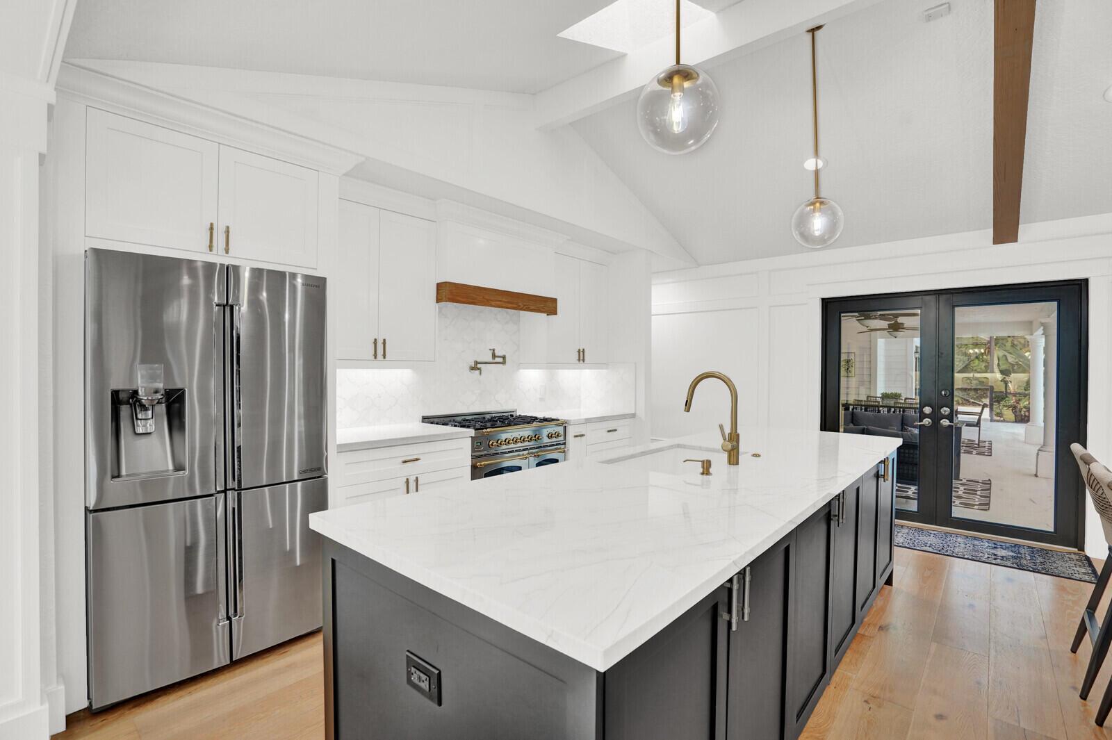 PINEWOOD OF WELLINGTON - Residential