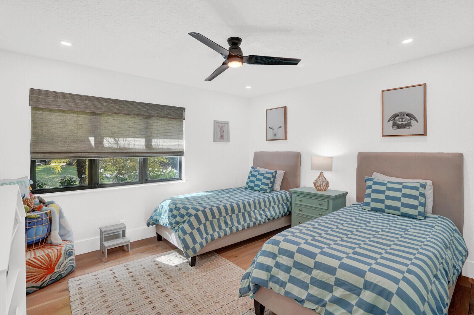 PINEWOOD OF WELLINGTON - Residential