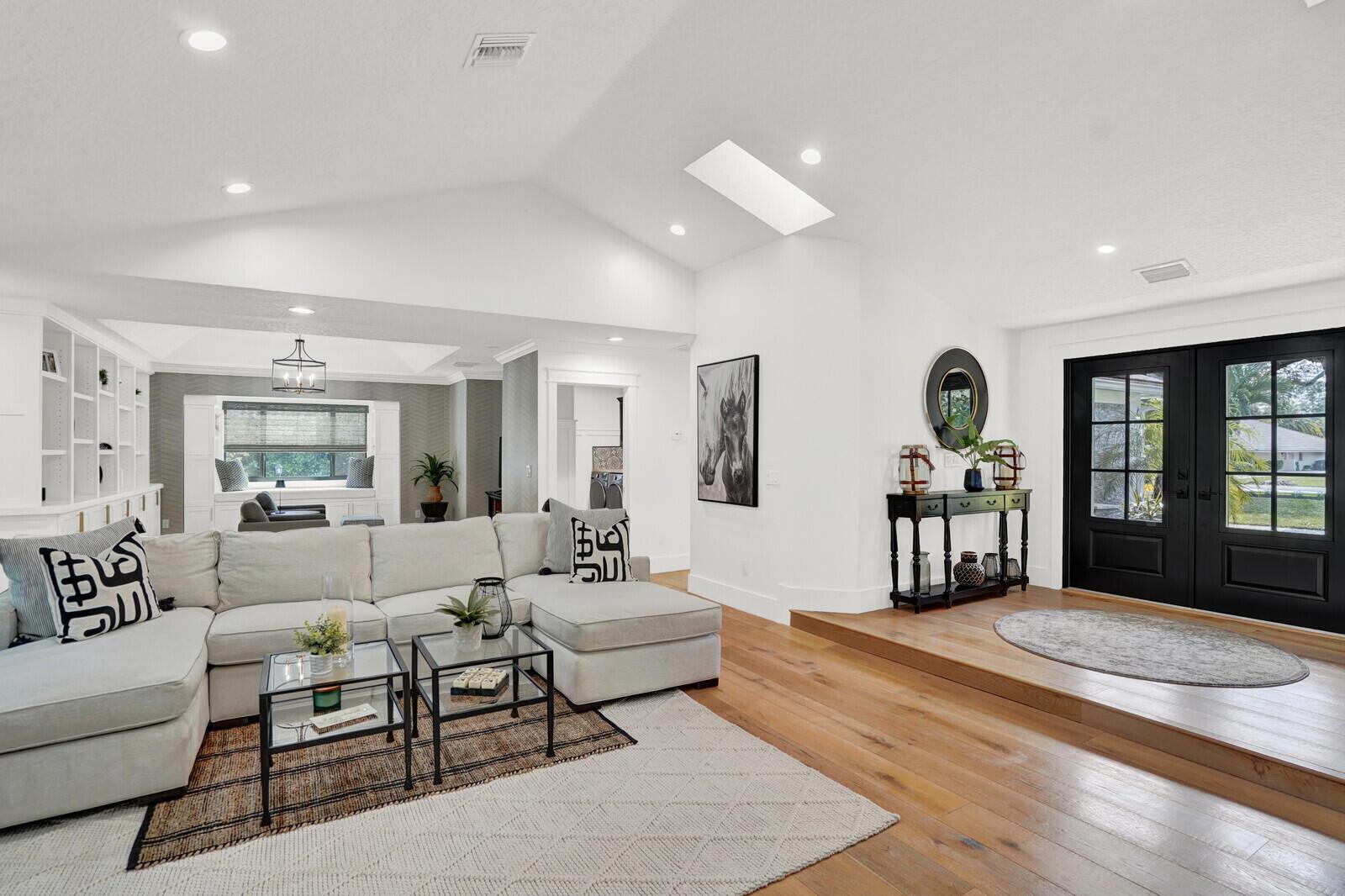 PINEWOOD OF WELLINGTON - Residential