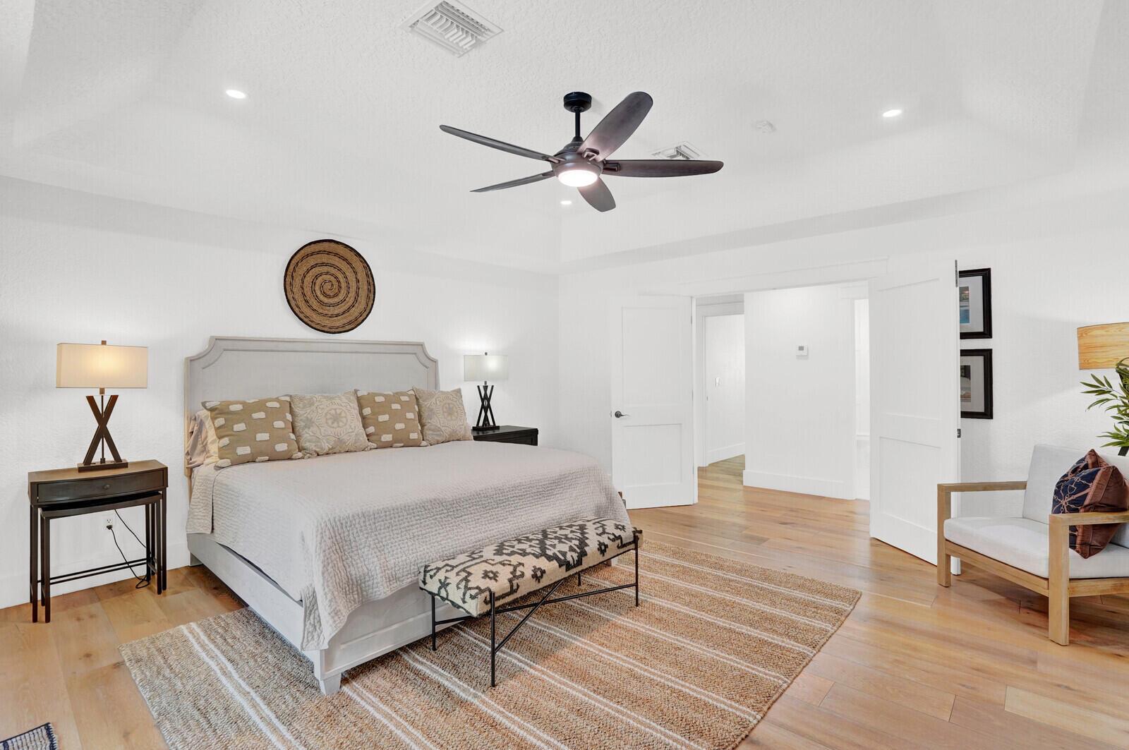 PINEWOOD OF WELLINGTON - Residential