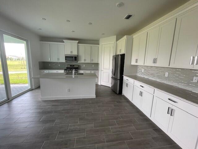 ARDEN PUD POD H SOUTH - Residential Lease