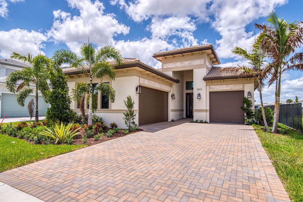 Photo of 10013 Bird Watch Way, Palm Beach Gardens, FL 33412 (MLS # R11080273)