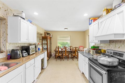 Tiny photo for 970 SW 67th Avenue, North Lauderdale, FL 33068 (MLS # F10512596)