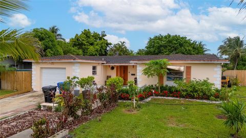 Tiny photo for 970 SW 67th Avenue, North Lauderdale, FL 33068 (MLS # F10512596)
