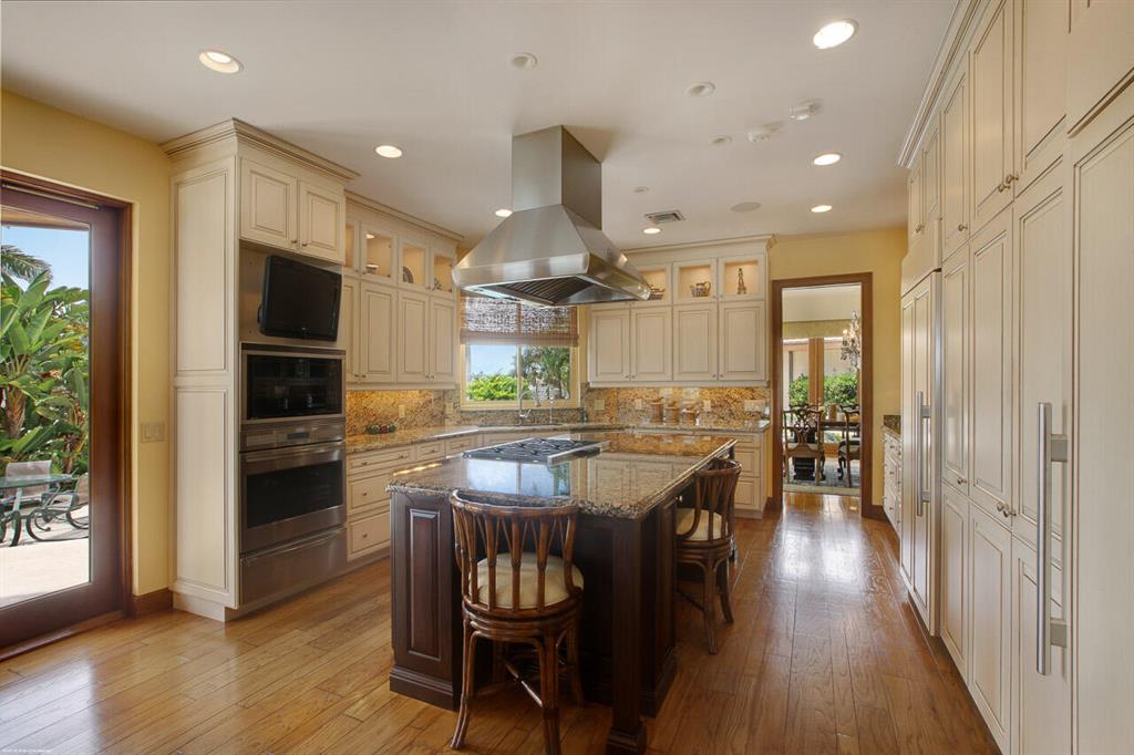 Admirals Cove - Residential