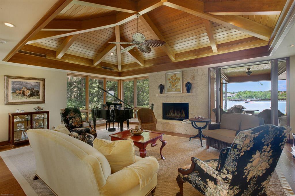 Admirals Cove - Residential