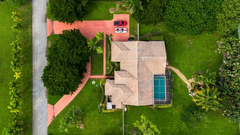 Photo of 10270 E TARA Boulevard, Boynton Beach, FL 33437 (MLS # B26090067)