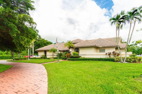 Tiny photo for 10270 E TARA Boulevard, Boynton Beach, FL 33437 (MLS # B26090067)