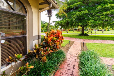 Tiny photo for 10270 E TARA Boulevard, Boynton Beach, FL 33437 (MLS # B26090067)