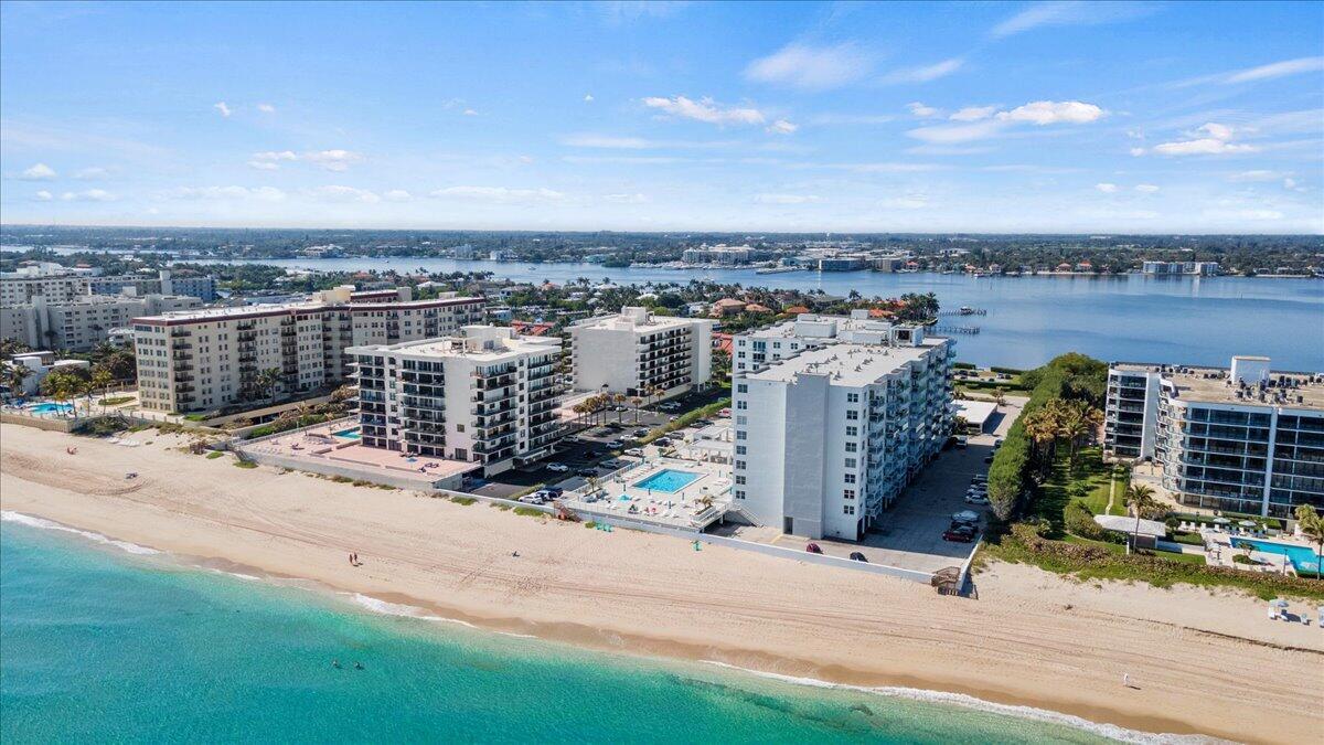 PATRICIAN OF PALM BEACH CONDO - Residential Lease