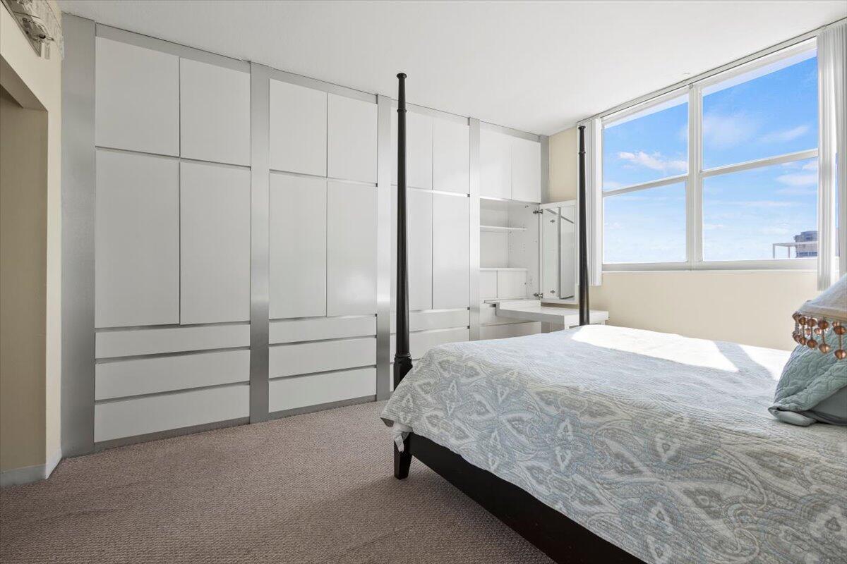 PATRICIAN OF PALM BEACH CONDO - Residential Lease