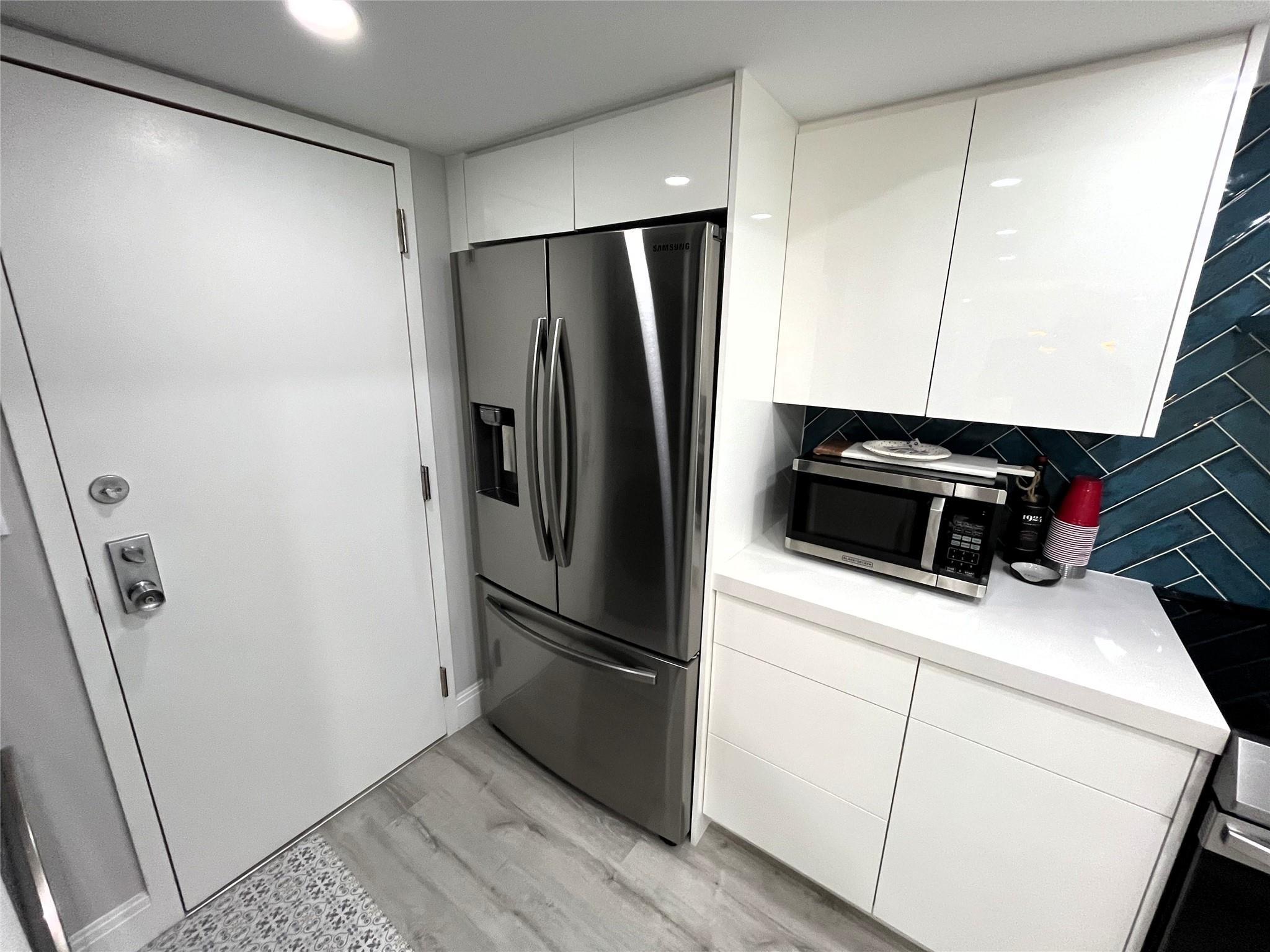 PLAYA DEL SOL CONDO - Residential Lease