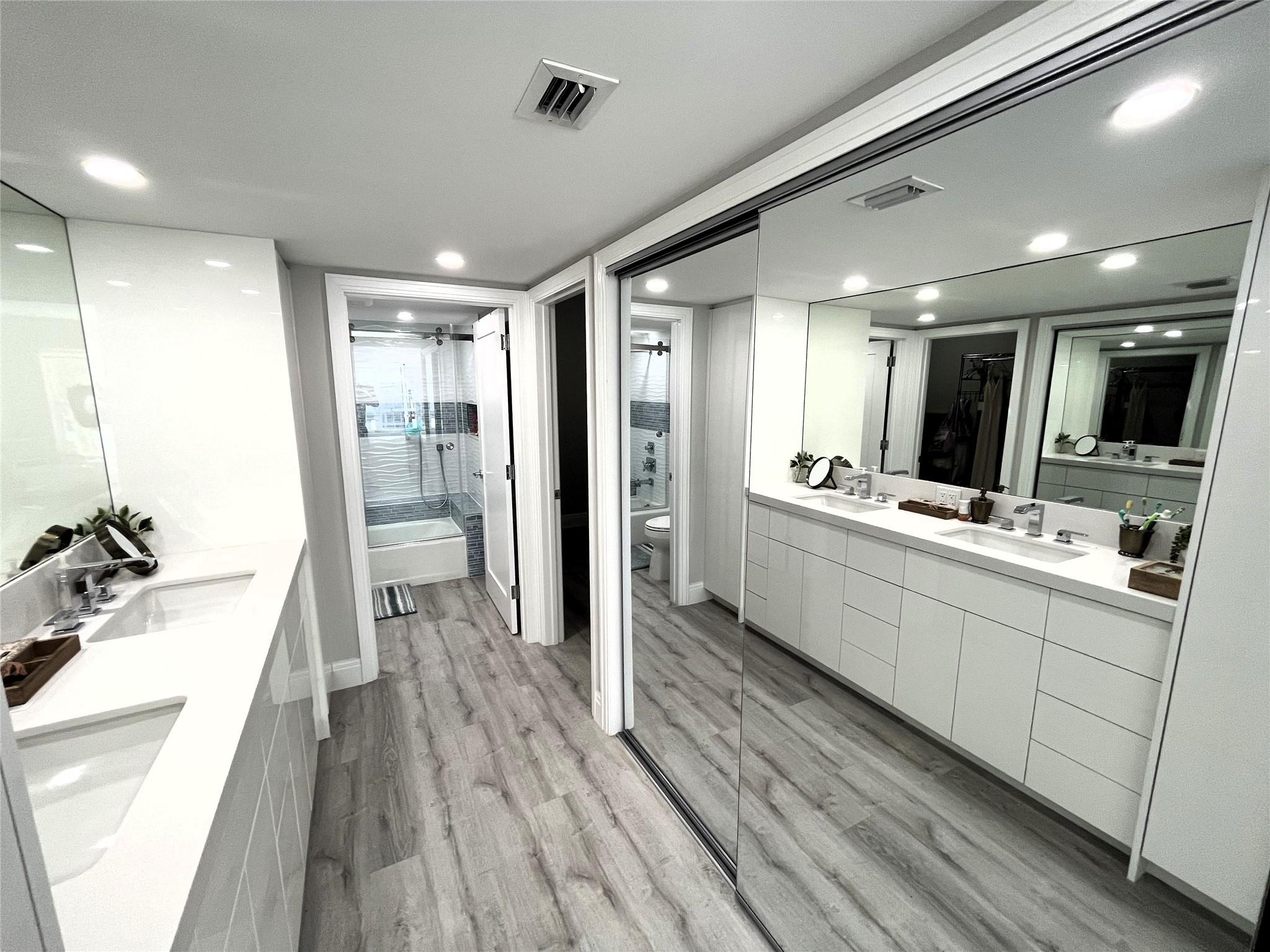 PLAYA DEL SOL CONDO - Residential Lease