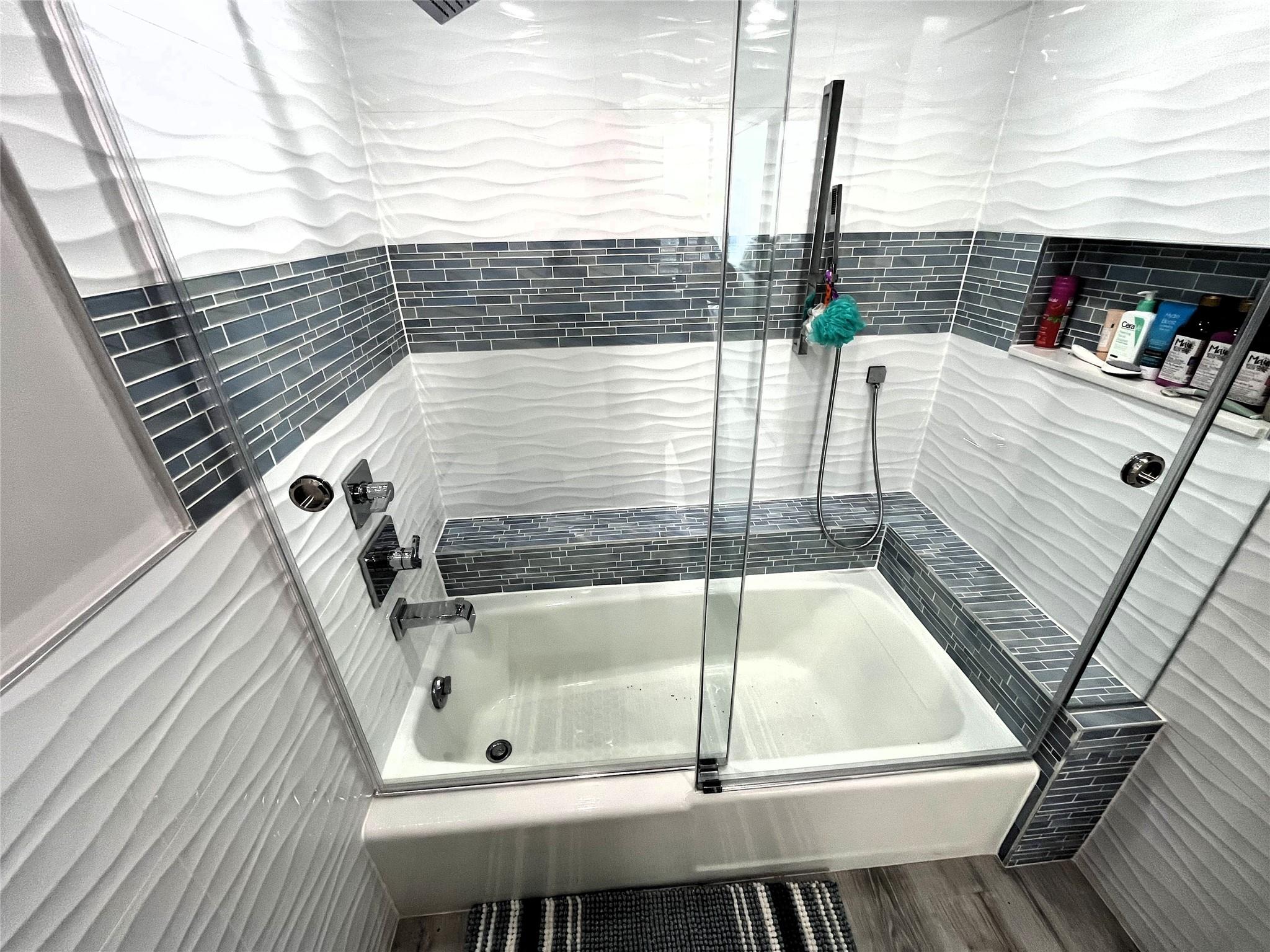 PLAYA DEL SOL CONDO - Residential Lease