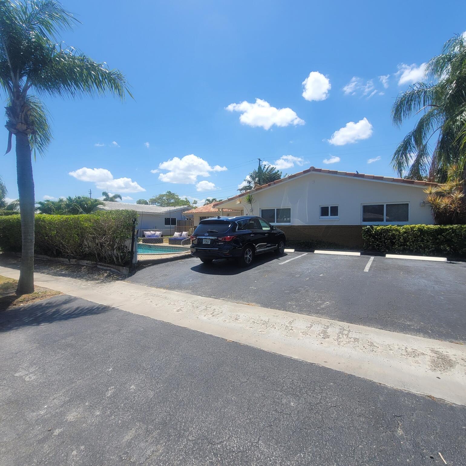 451 SE 1st Avenue A-B