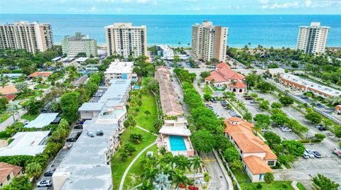 Condominium in Lauderdale By The Sea FL 1967 Ocean Blvd Blvd.jpg